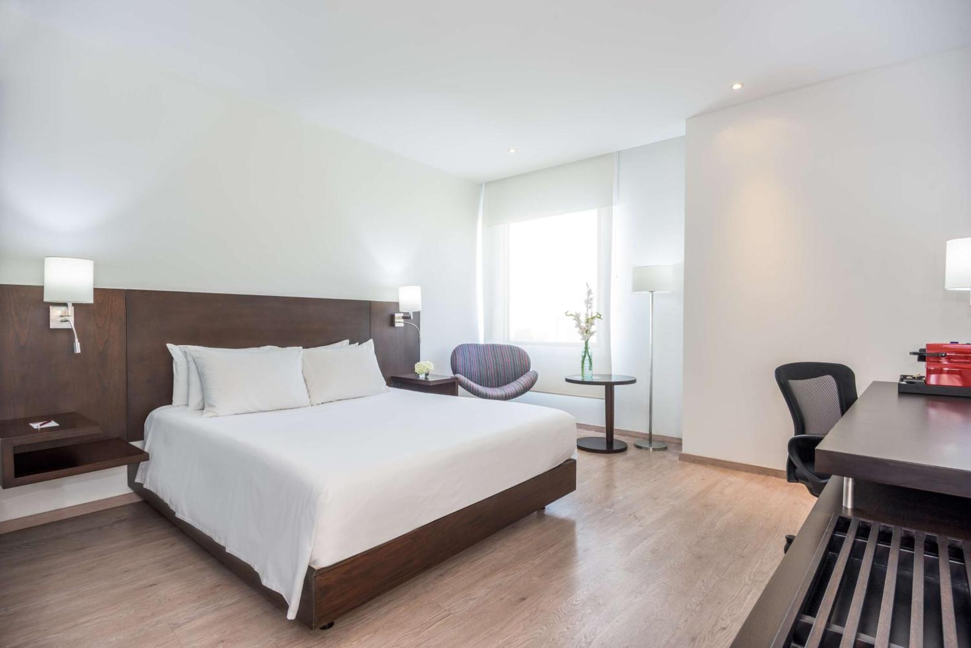 Nh Collection Royal Smartsuites Баранкила Екстериор снимка